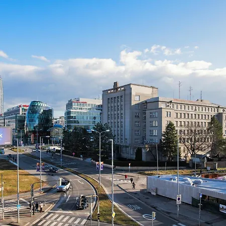 Coburg Palace Apartmán